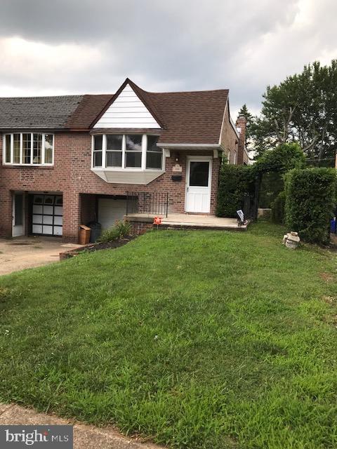 FOX CHASE - Residential