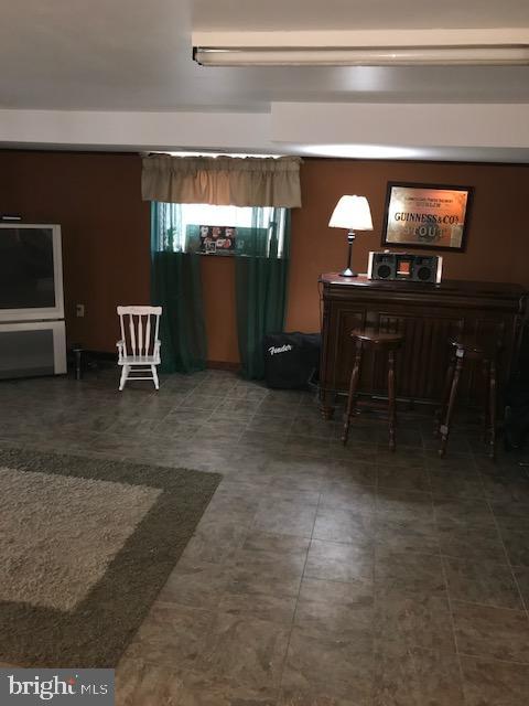 FOX CHASE - Residential