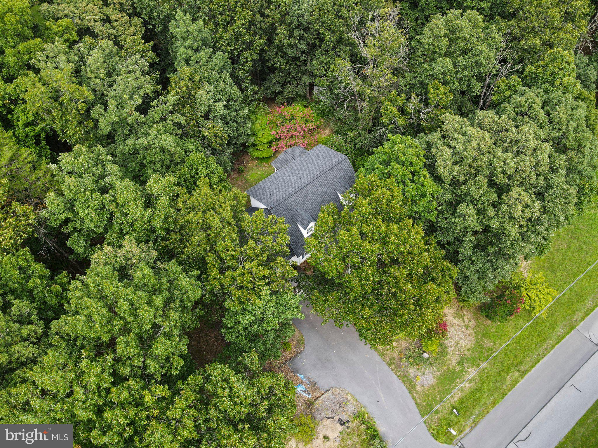 FOXCREST MANOR - Residential