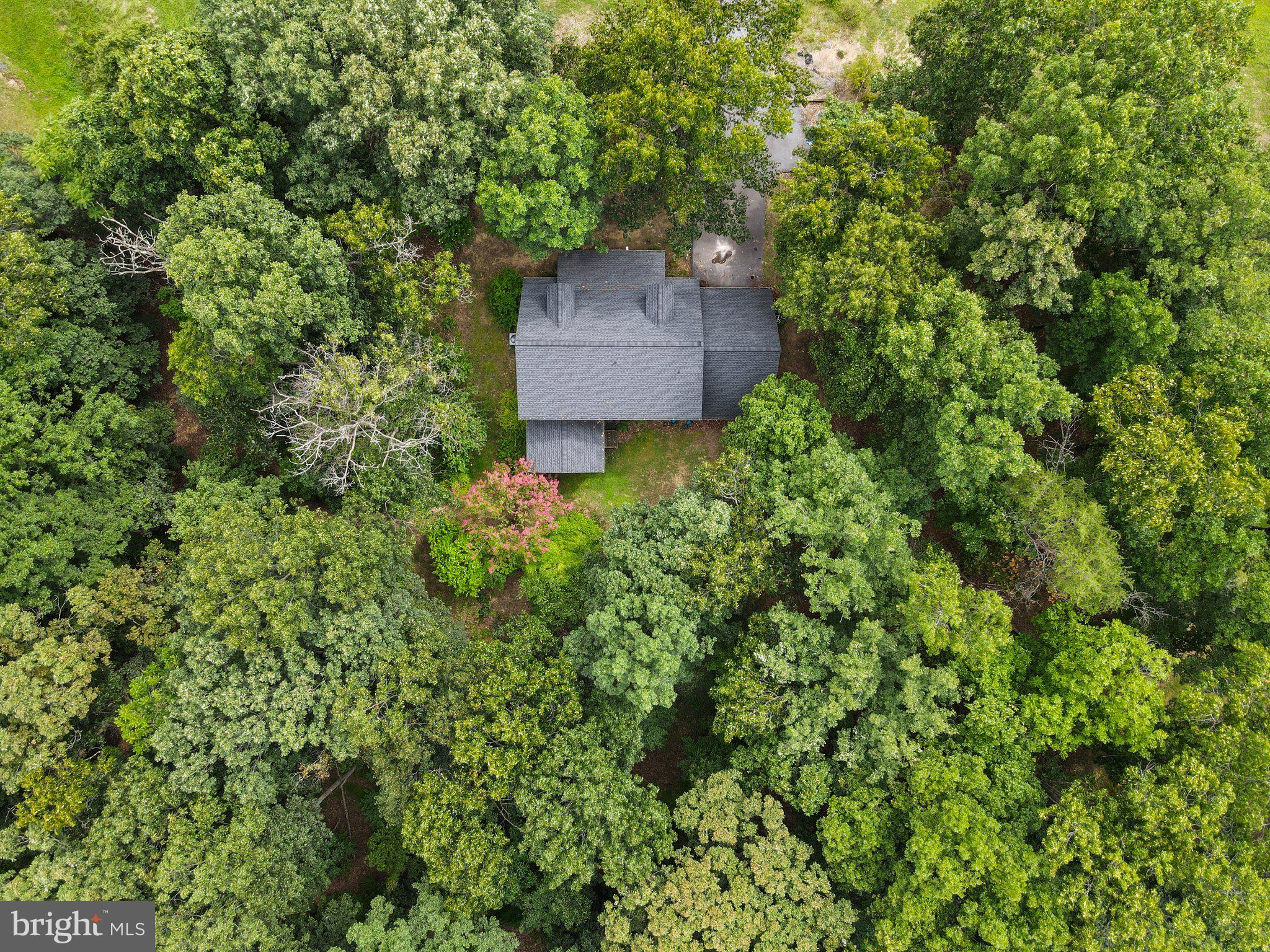 FOXCREST MANOR - Residential