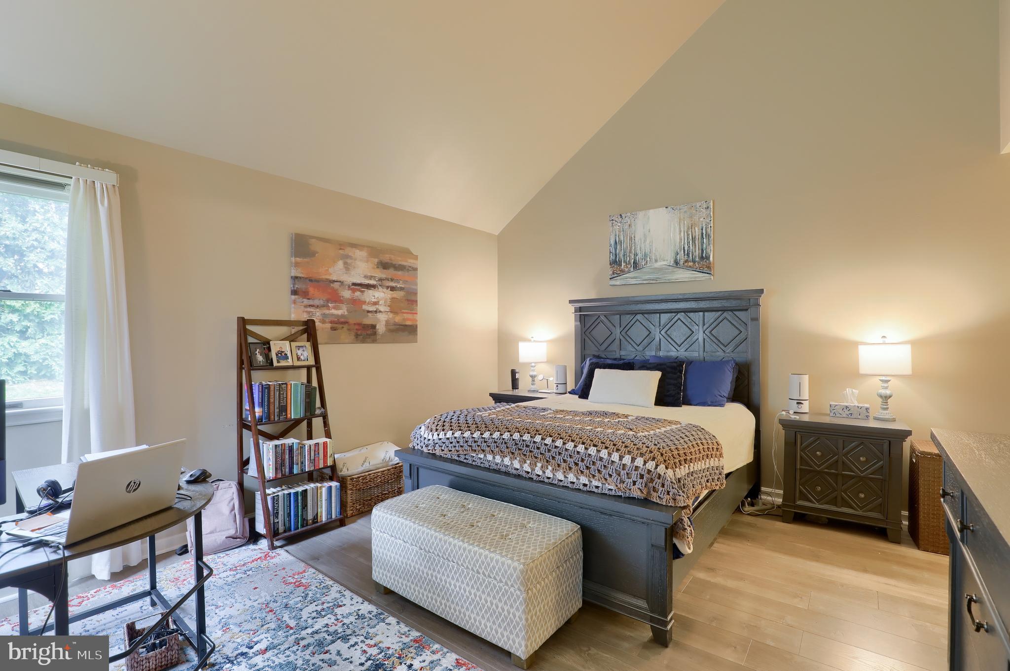HERITAGE PLACE - Residential