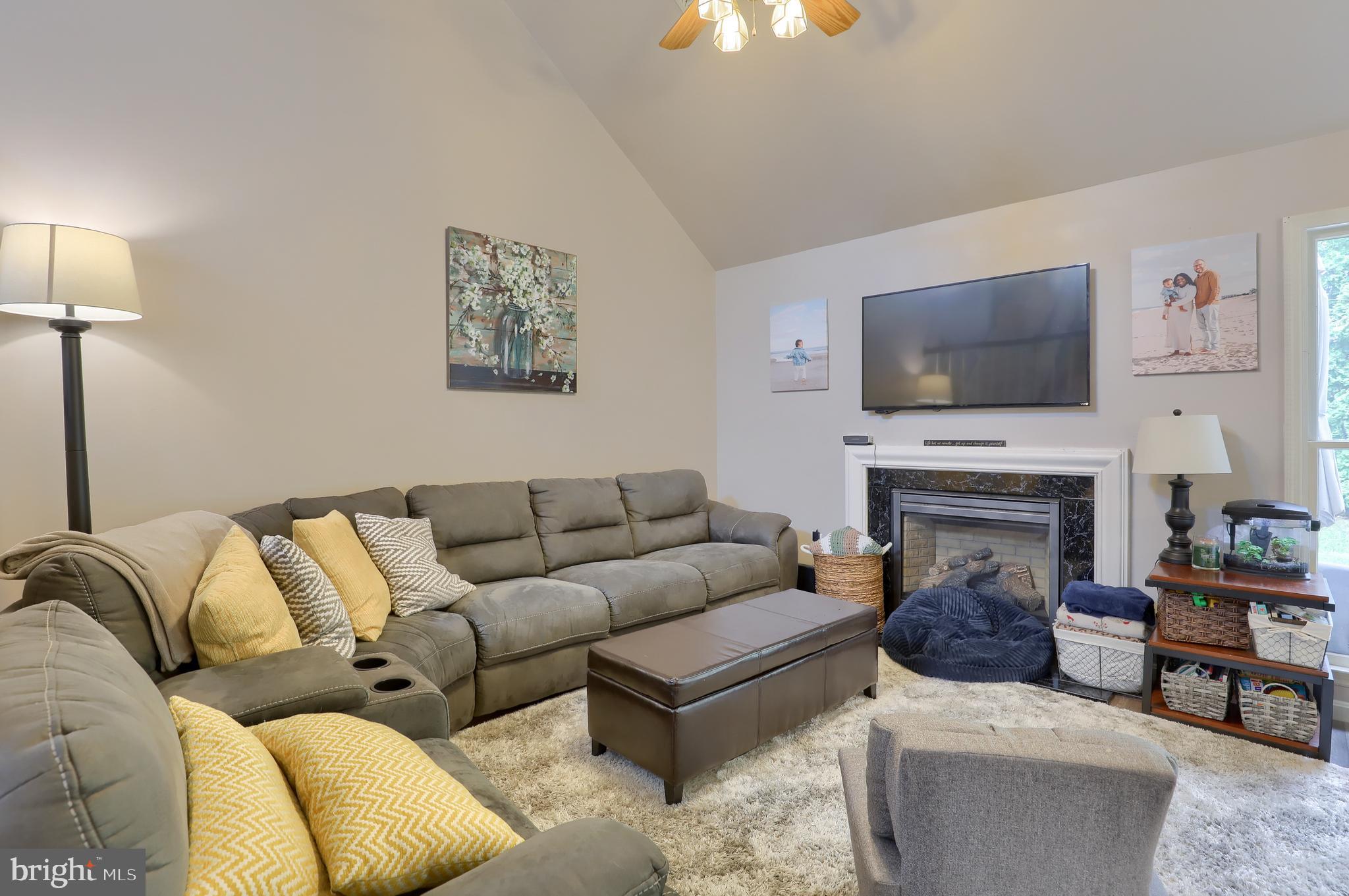 HERITAGE PLACE - Residential