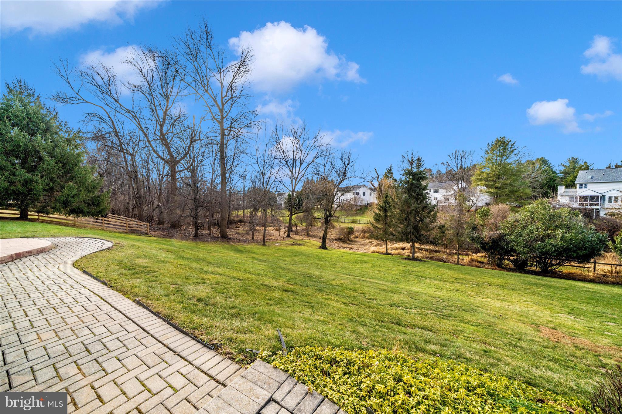 WORTHINGTON PARK - Residential