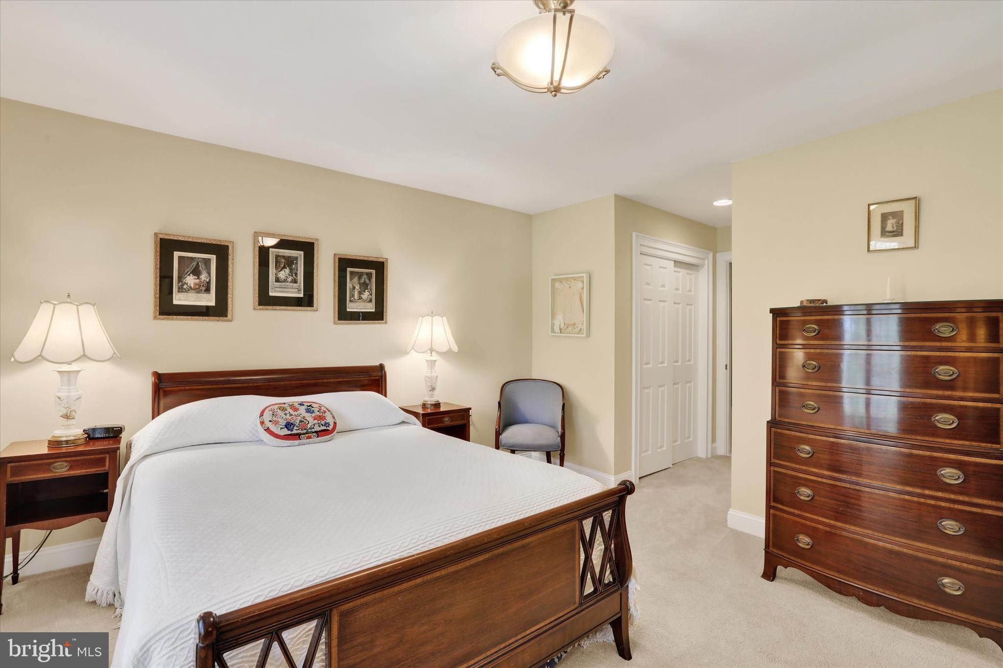 DELANCEY COURT - Residential