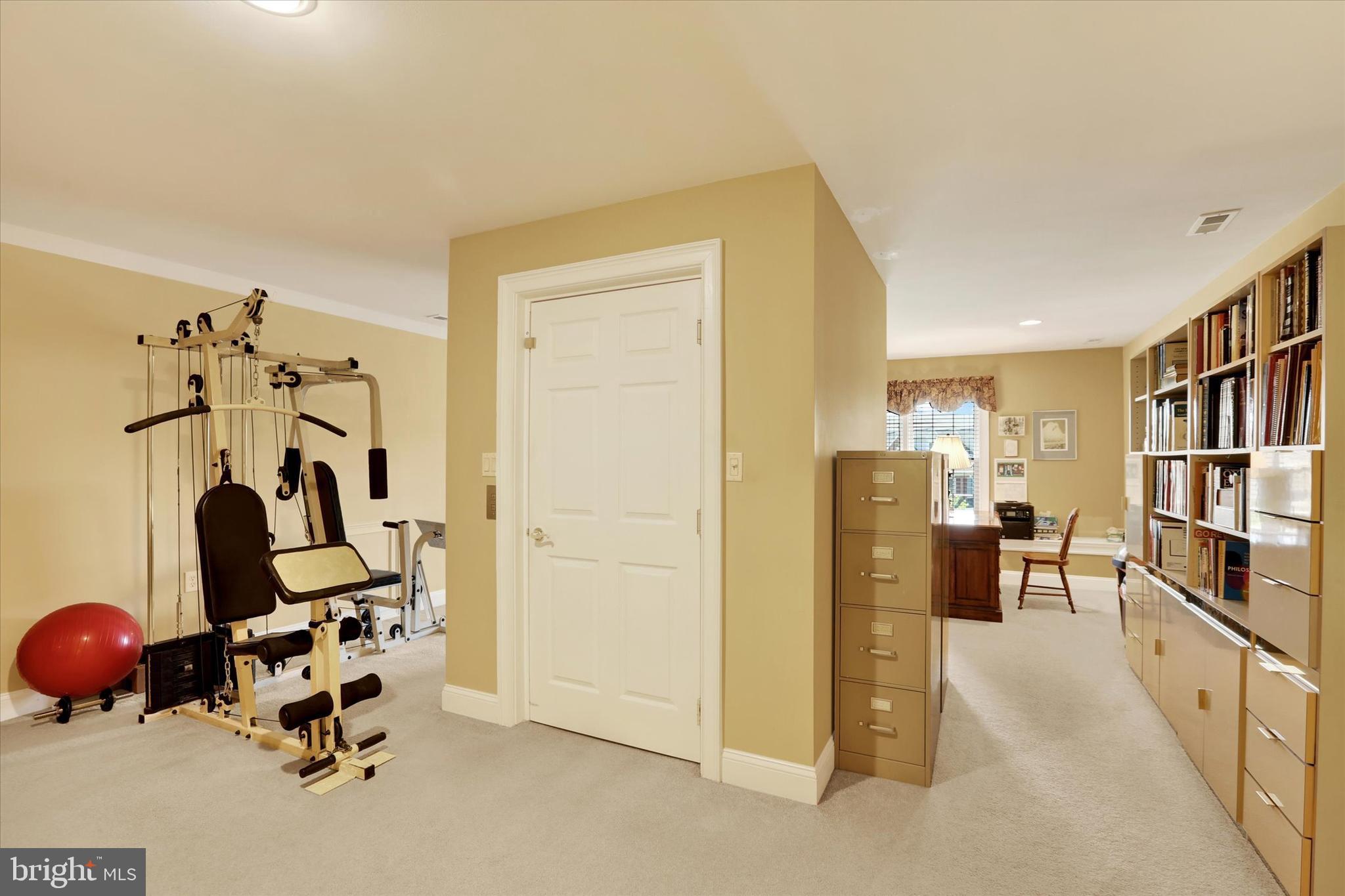 DELANCEY COURT - Residential