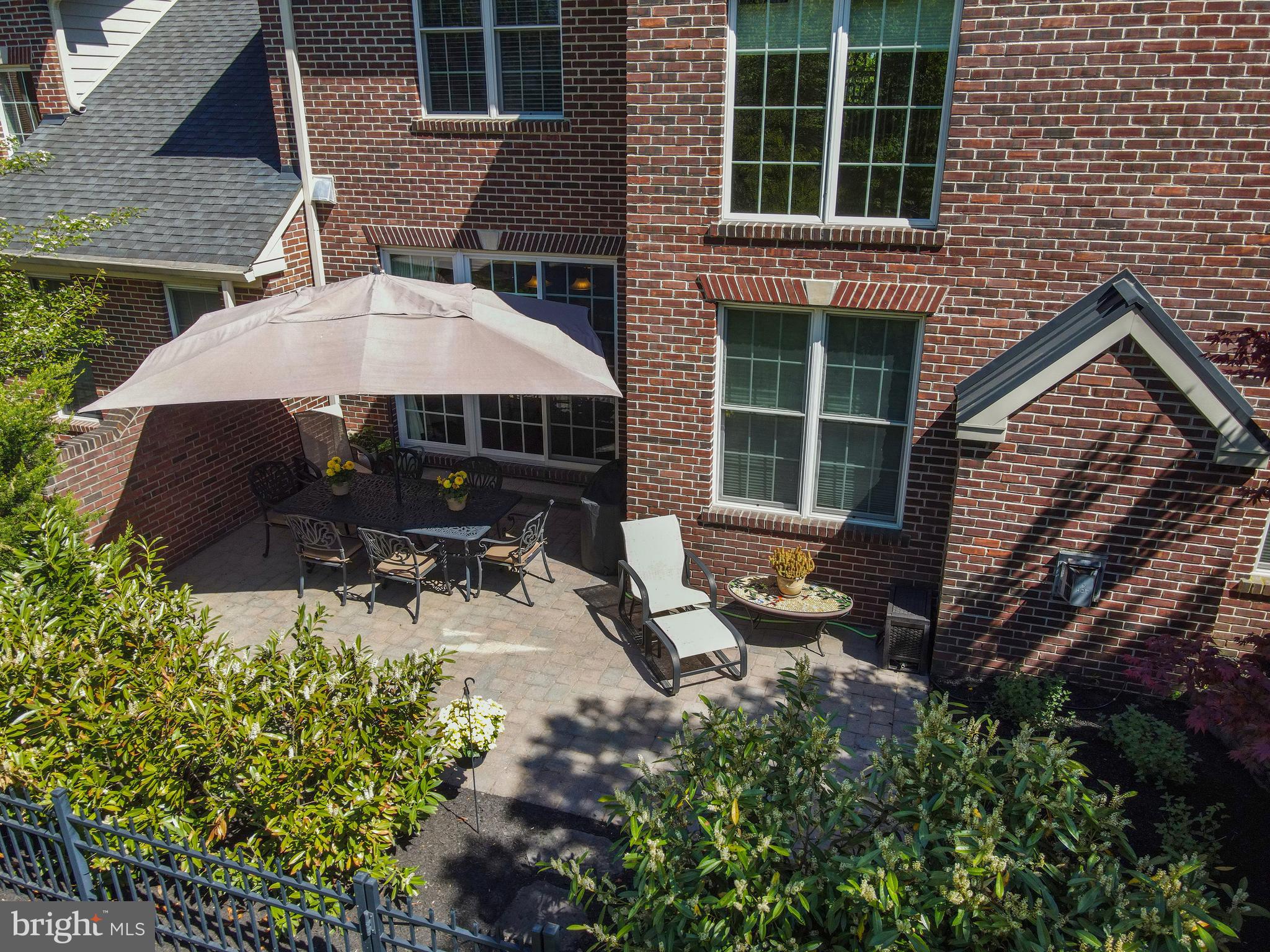 DELANCEY COURT - Residential