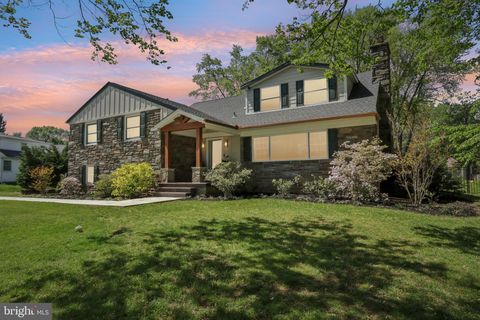 414 BARCLAY ROAD BRYN MAWR PA 19010