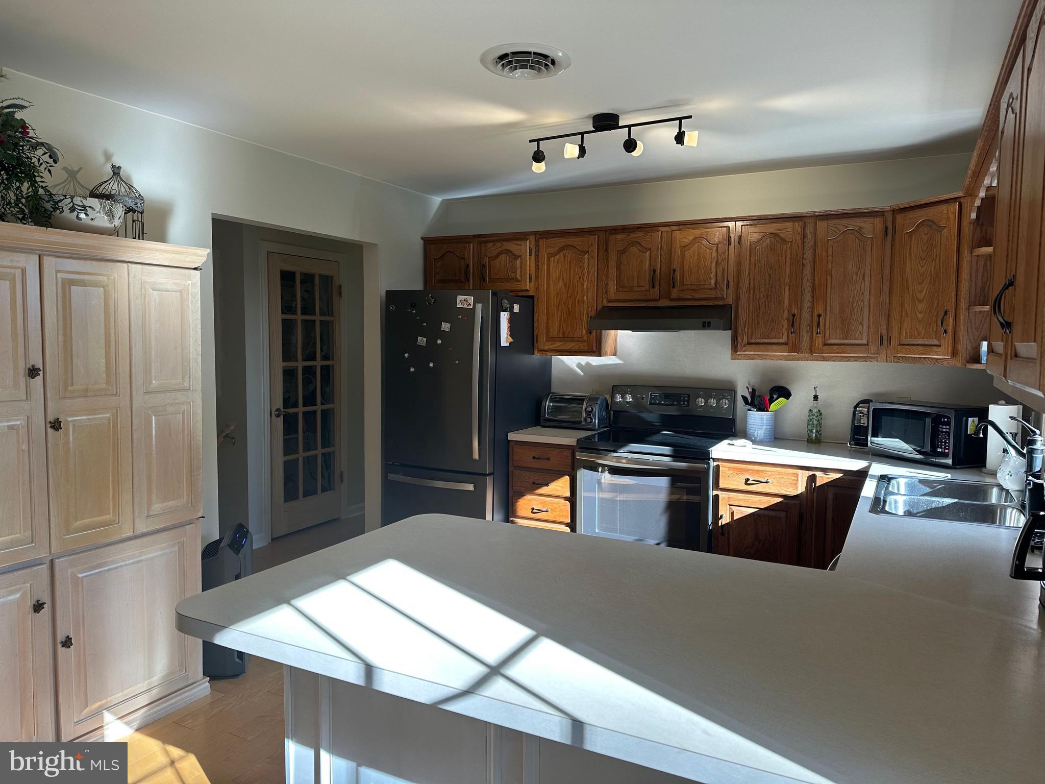 GEORGETOWN - Residential