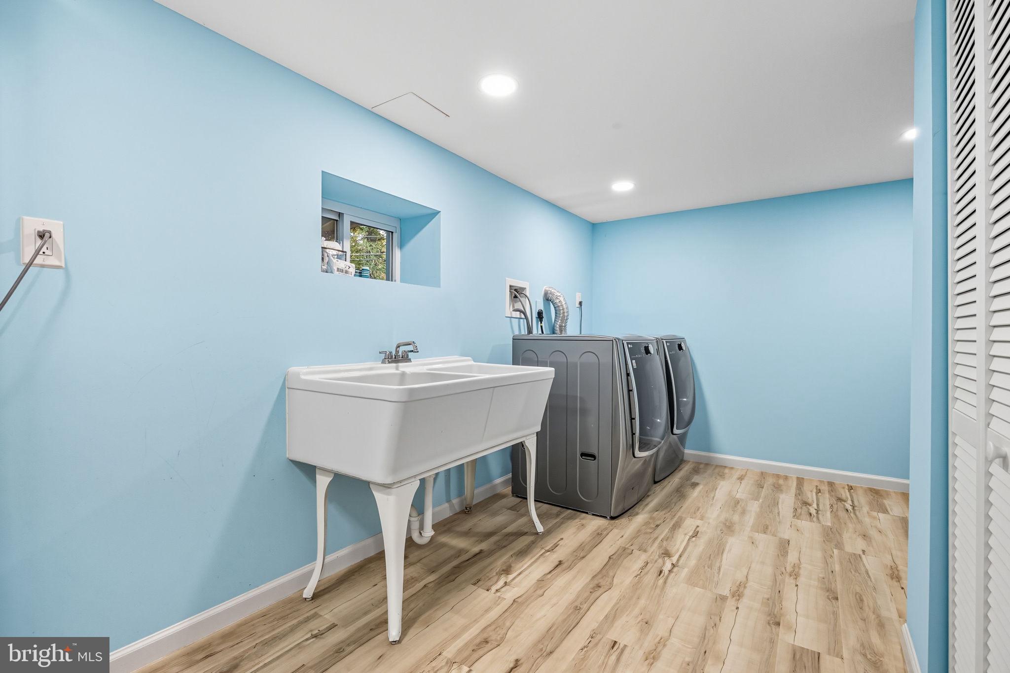 WINDROSE - Residential