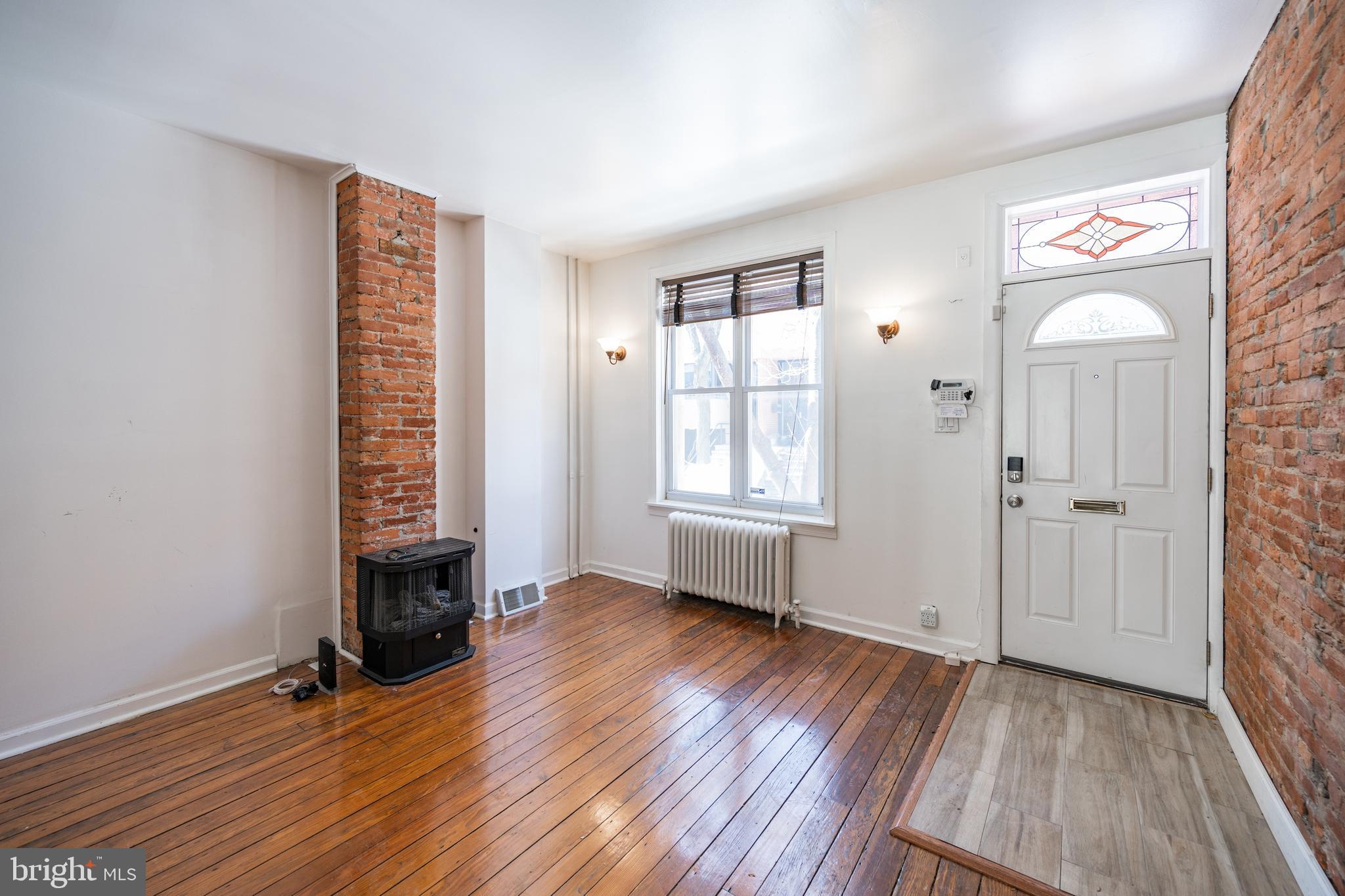 835 N NEWKIRK STREET