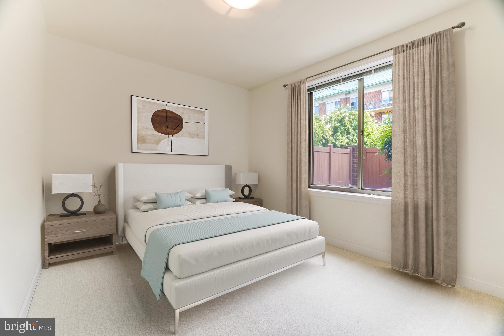 PALLADIUM AT MCLEAN - Residential