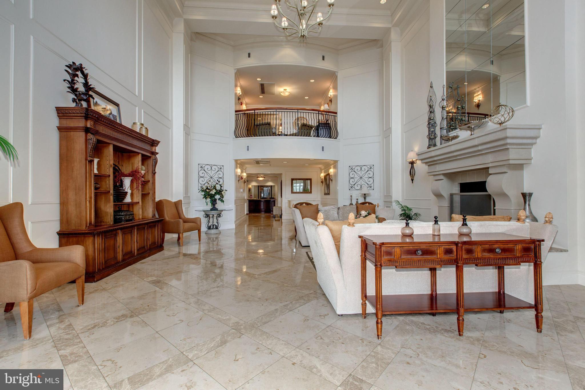 PALLADIUM AT MCLEAN - Residential