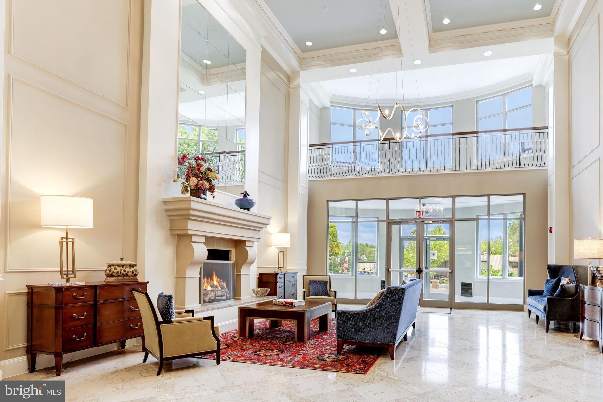 PALLADIUM AT MCLEAN - Residential