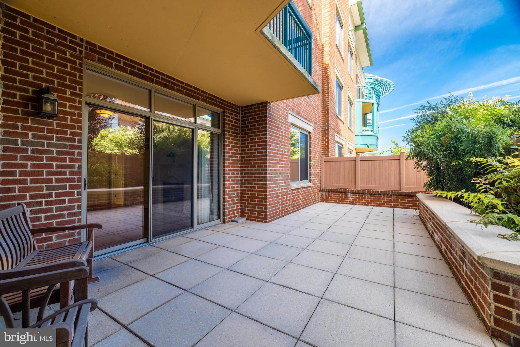 PALLADIUM AT MCLEAN - Residential