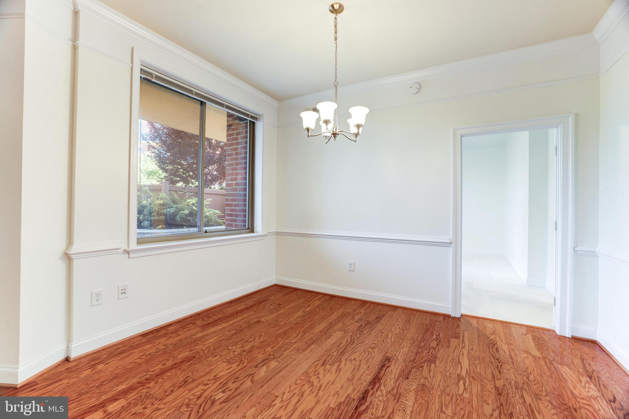 PALLADIUM AT MCLEAN - Residential