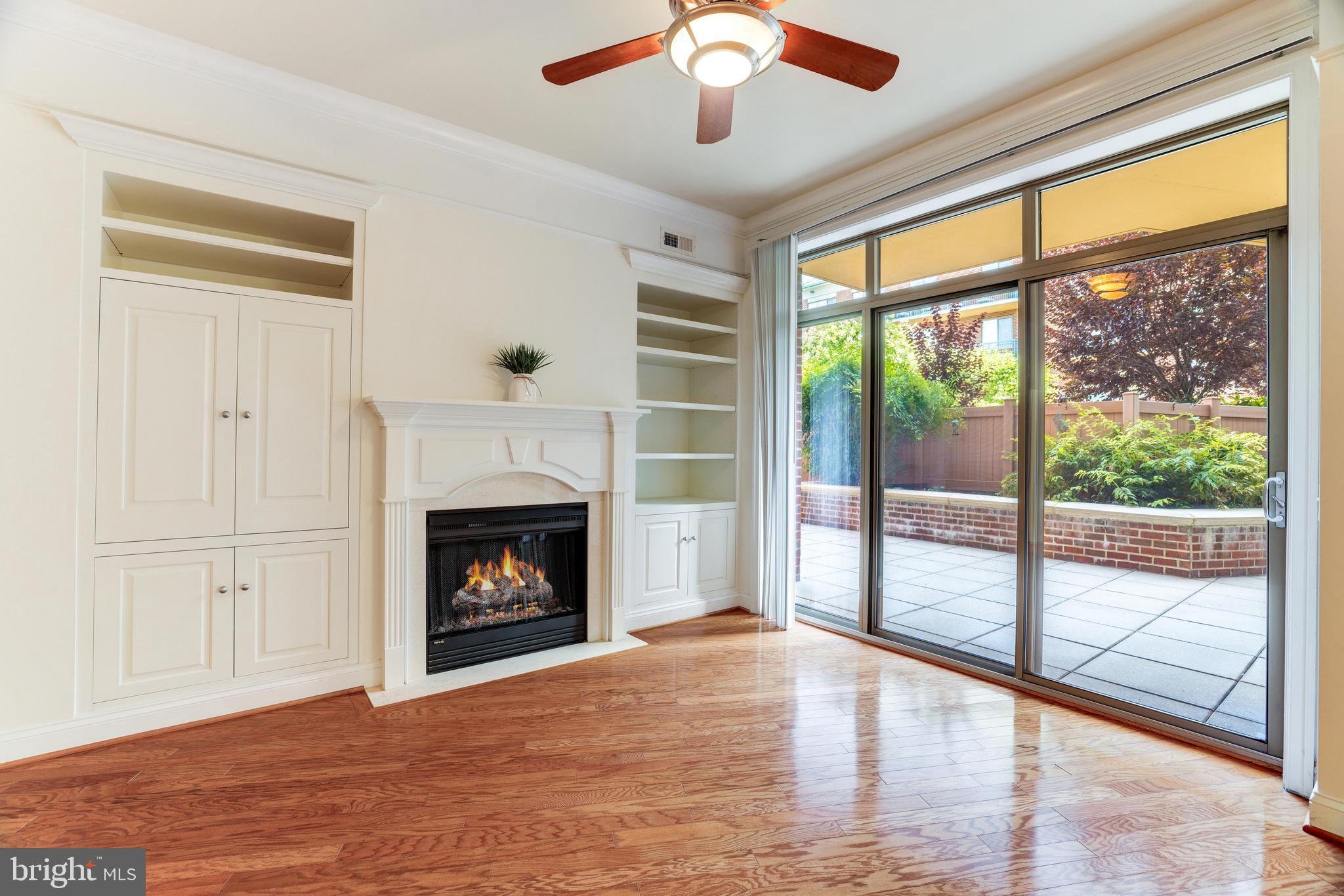 PALLADIUM AT MCLEAN - Residential