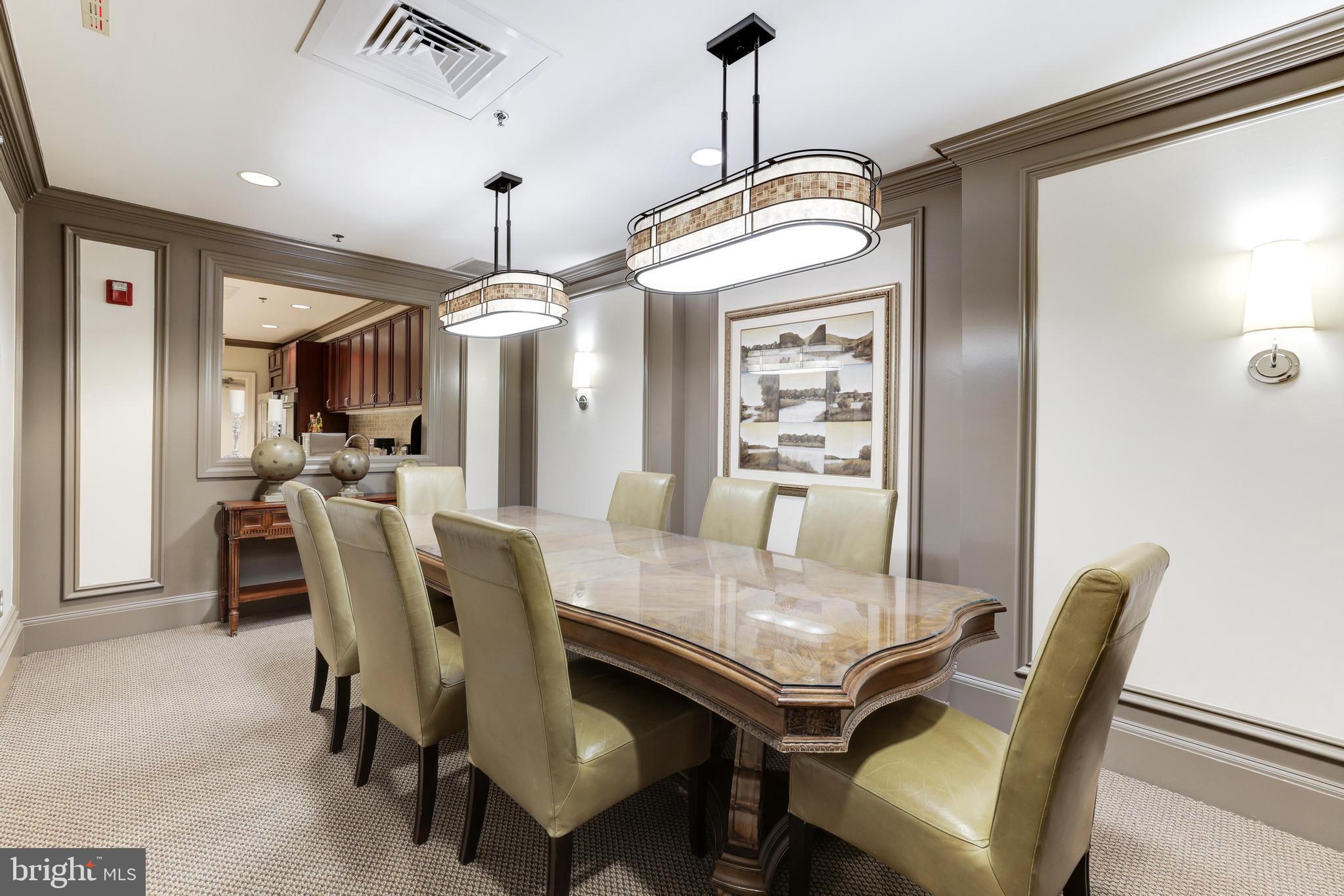 PALLADIUM AT MCLEAN - Residential