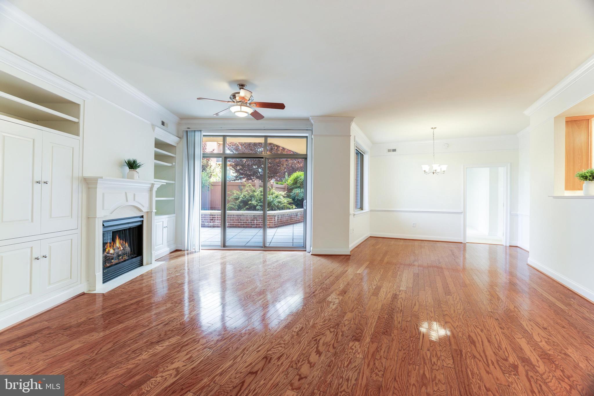 PALLADIUM AT MCLEAN - Residential