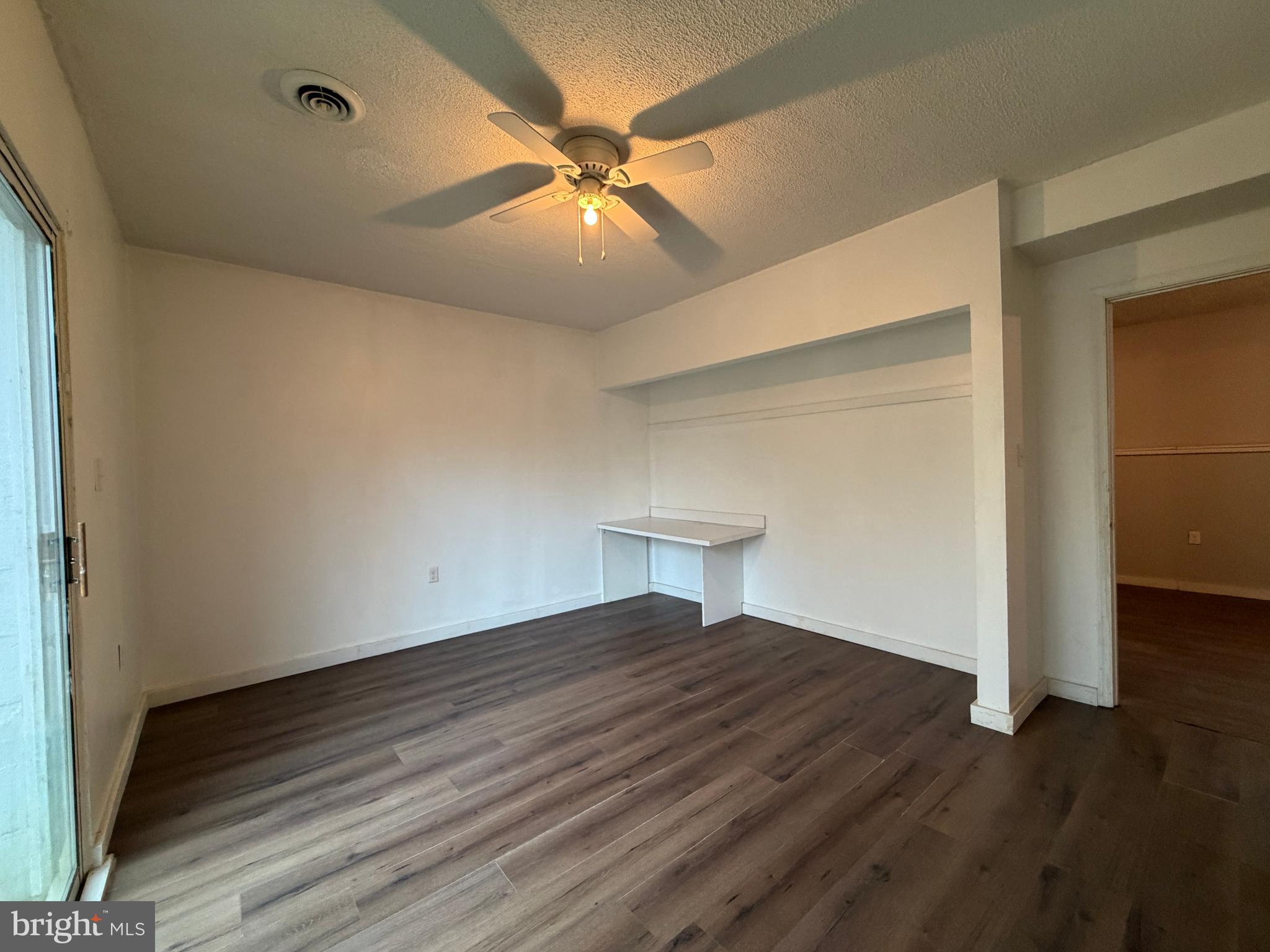 WIDOW WOODS - Residential