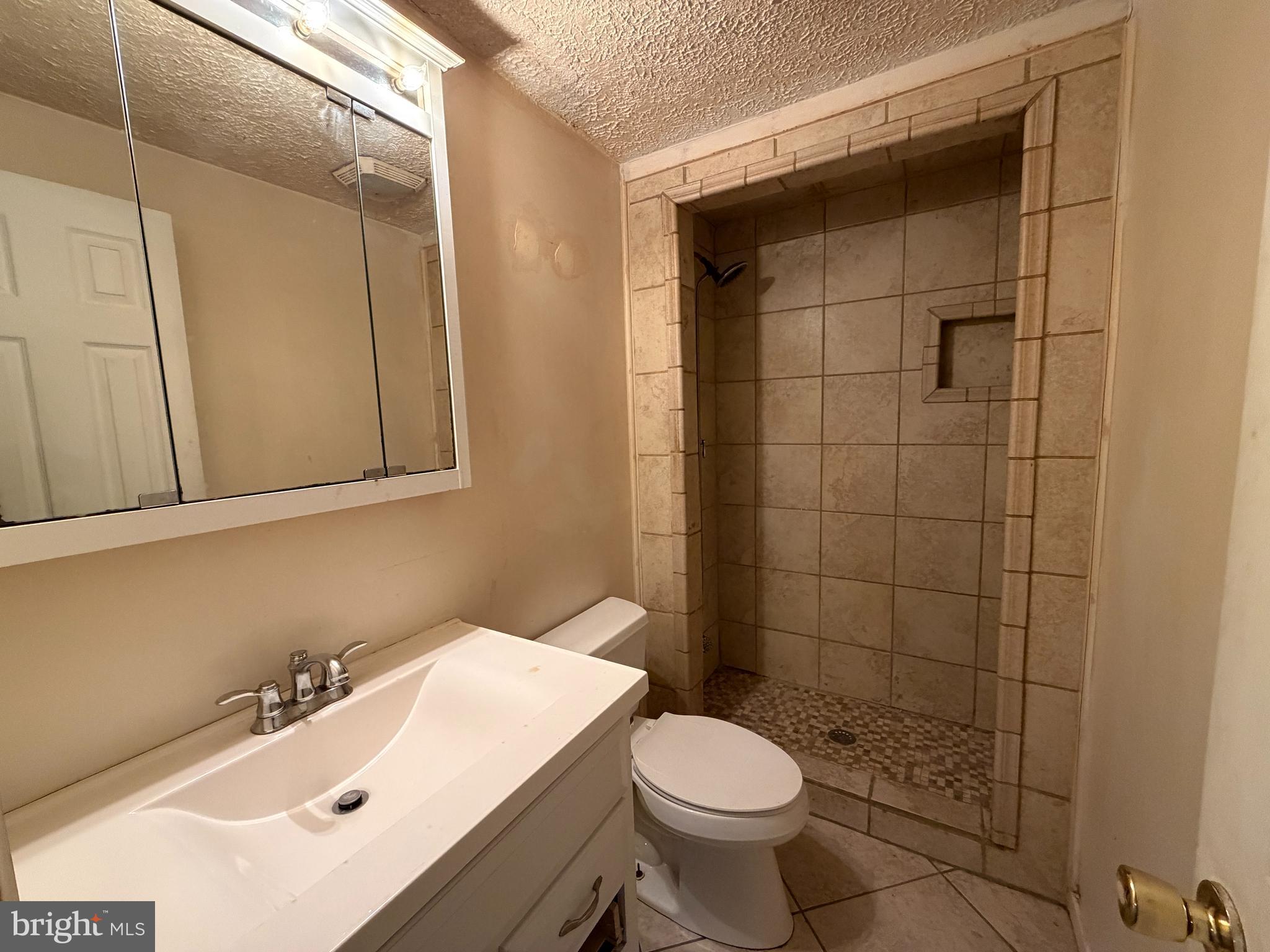 WIDOW WOODS - Residential