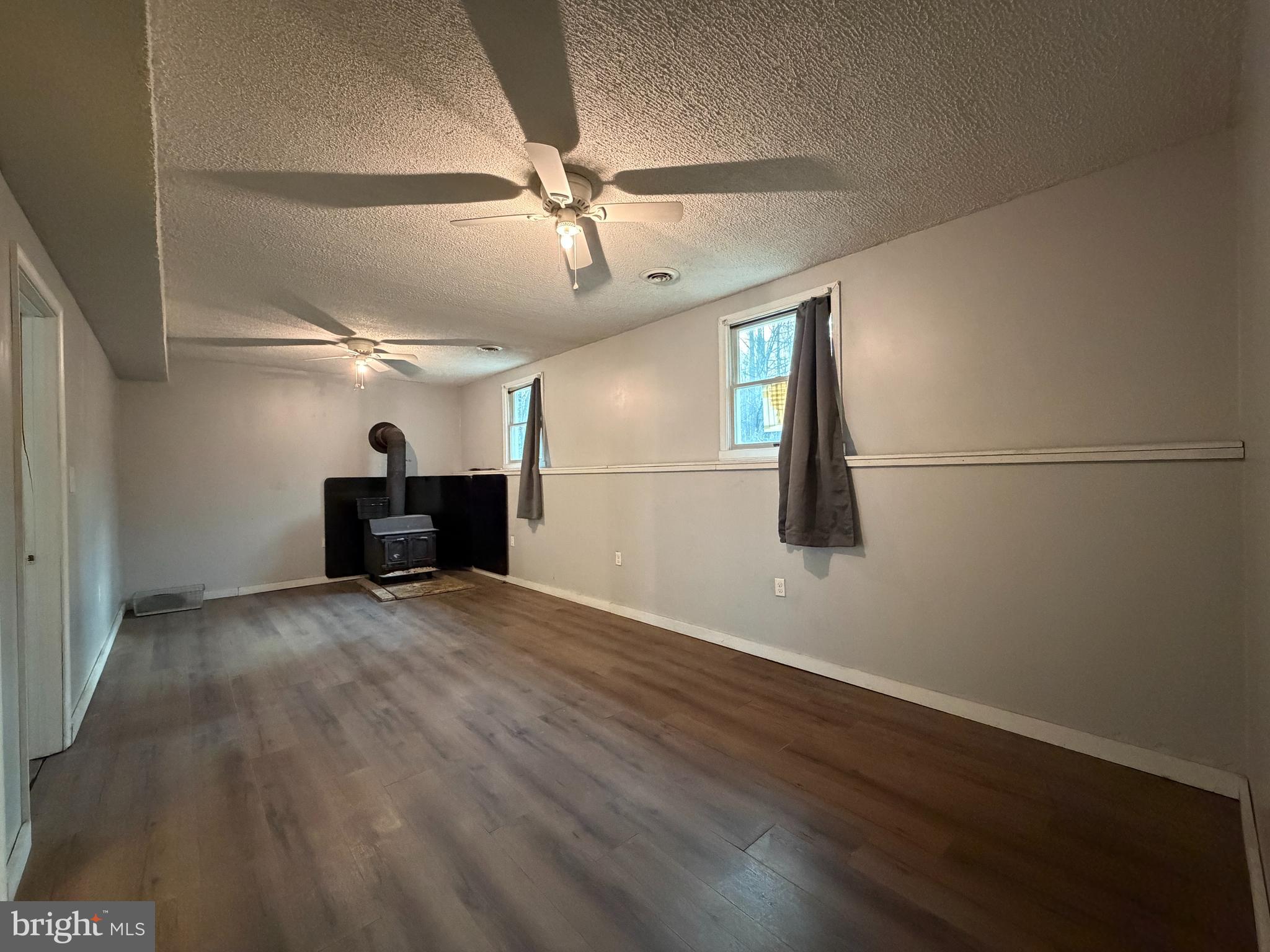 WIDOW WOODS - Residential