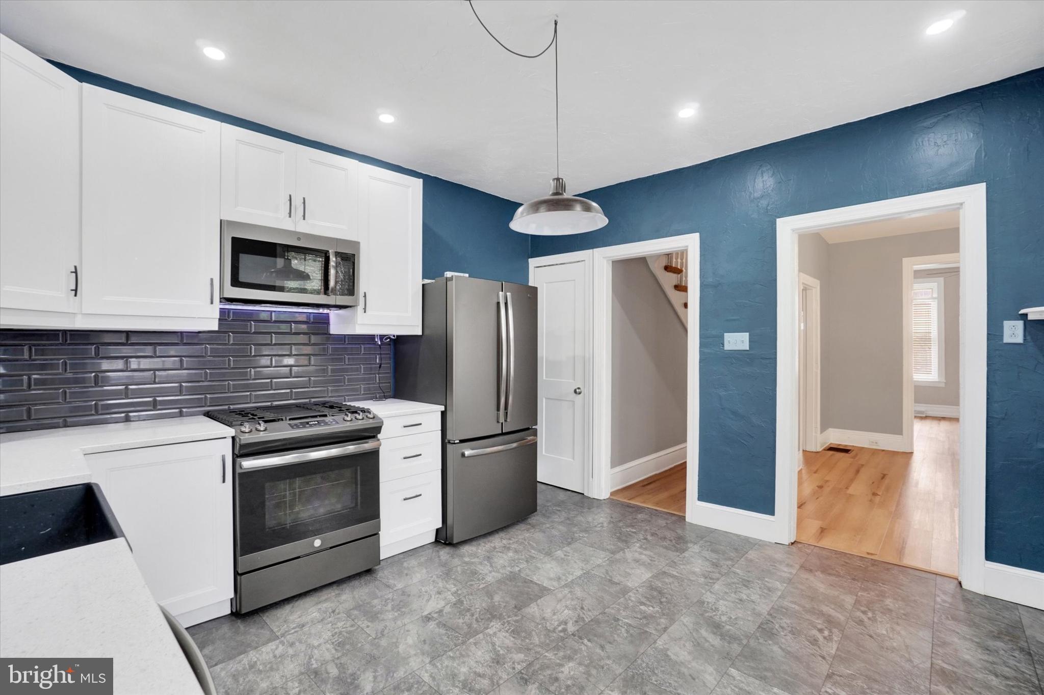 DOWNTOWN YORK - Residential