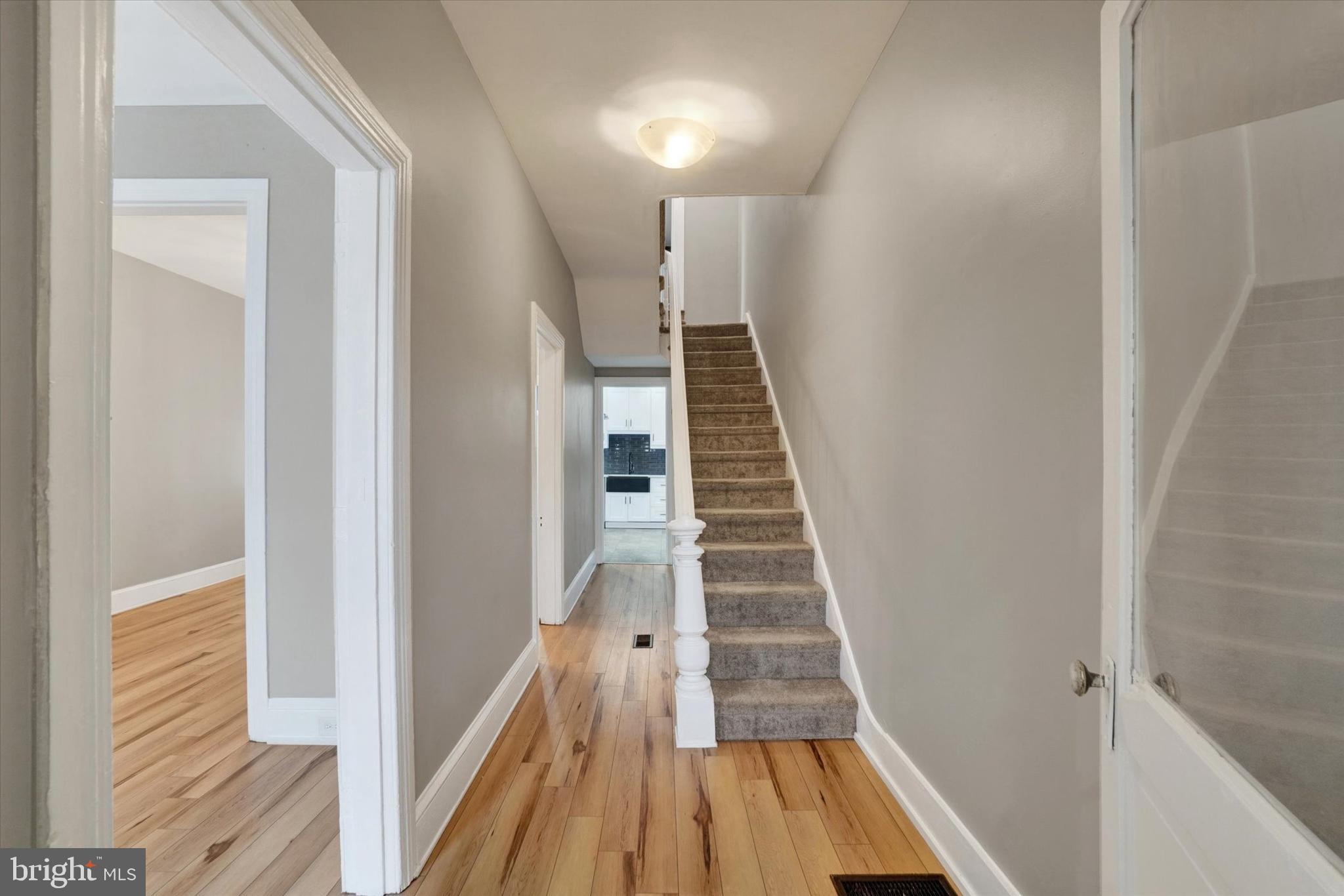 238 W PHILADELPHIA STREET