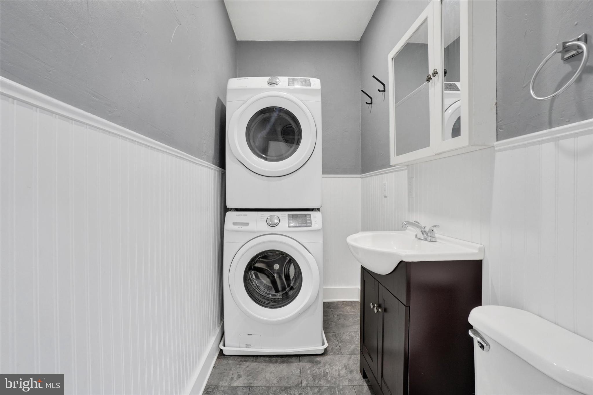 DOWNTOWN YORK - Residential