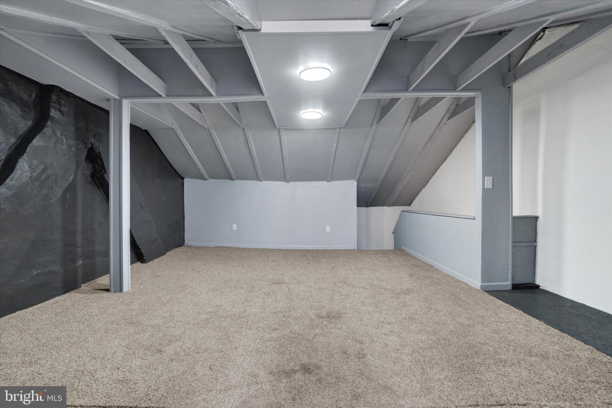 DOWNTOWN YORK - Residential