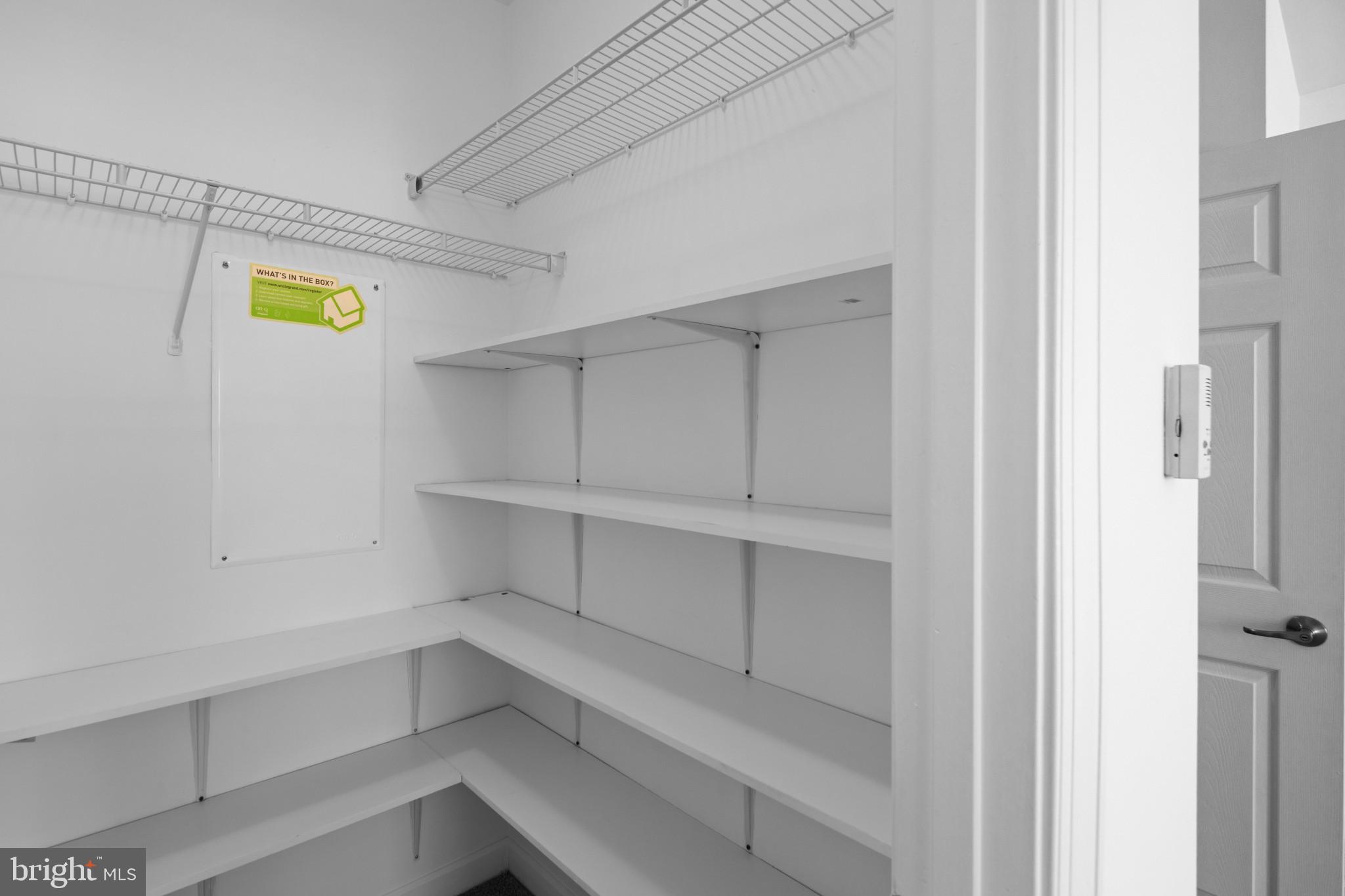 ELKRIDGE CROSSING - Residential