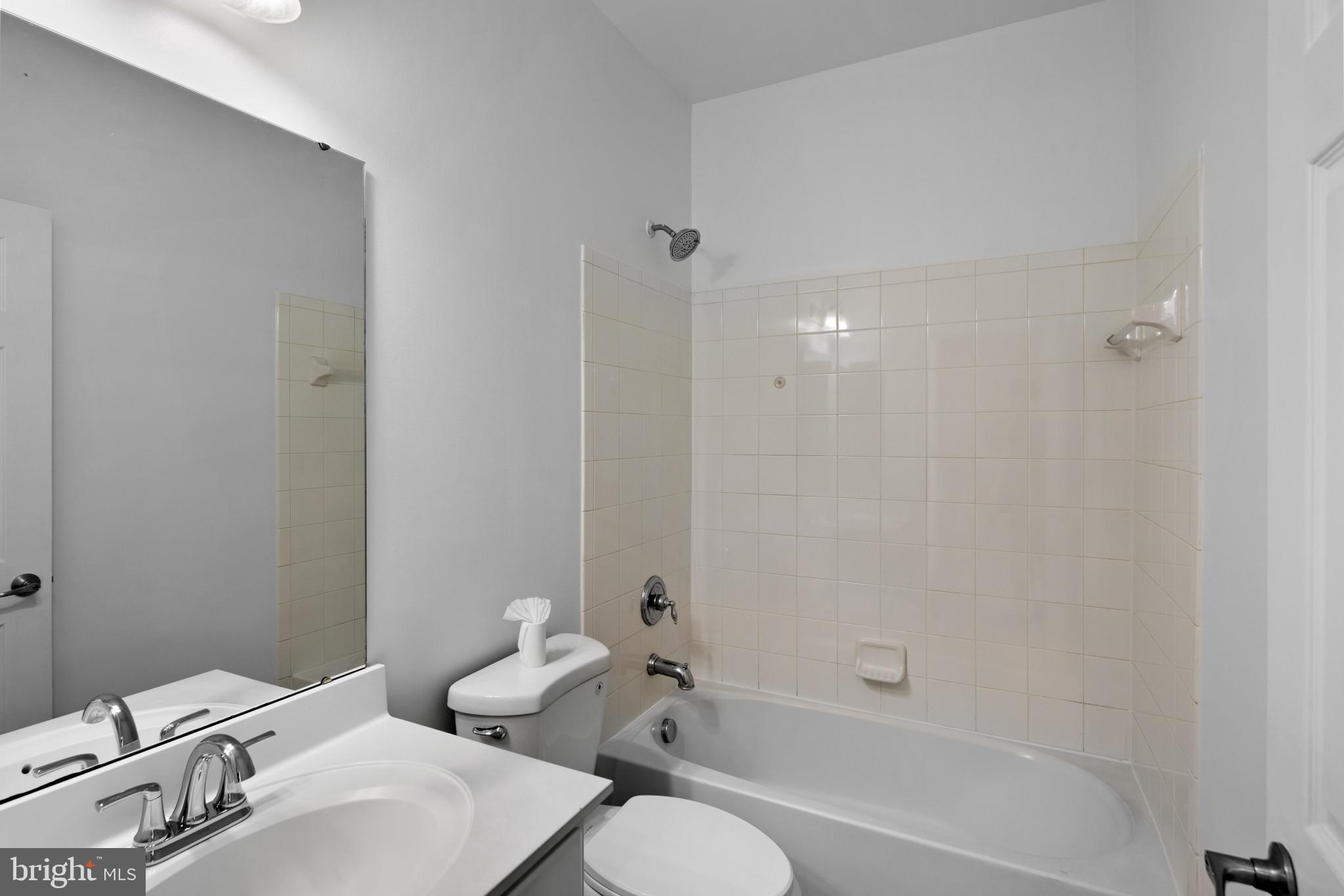 ELKRIDGE CROSSING - Residential