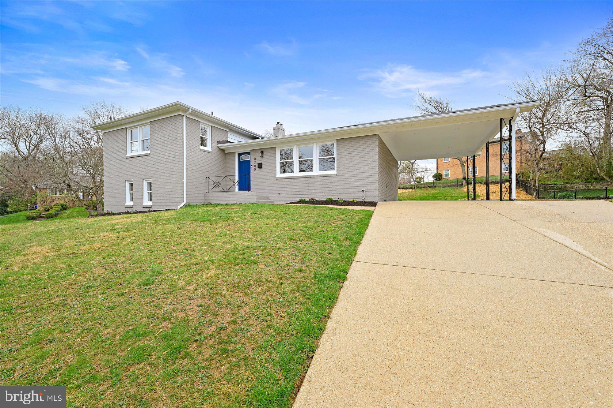 NORTHWEST BRANCH ESTATES - Residential