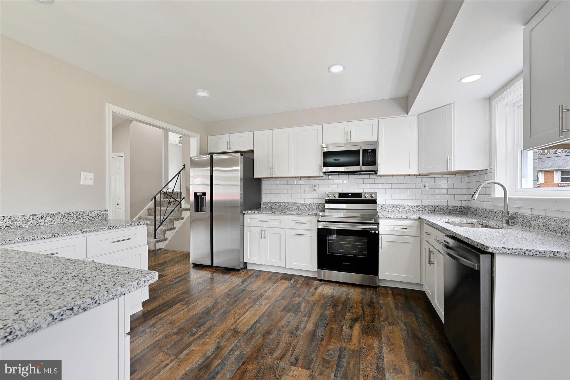 NORTHWEST BRANCH ESTATES - Residential