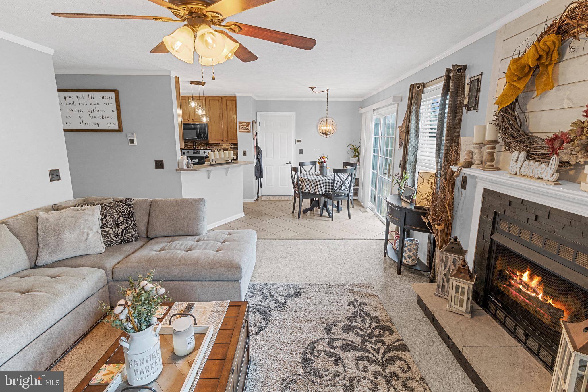 CRESTFIELD - Residential