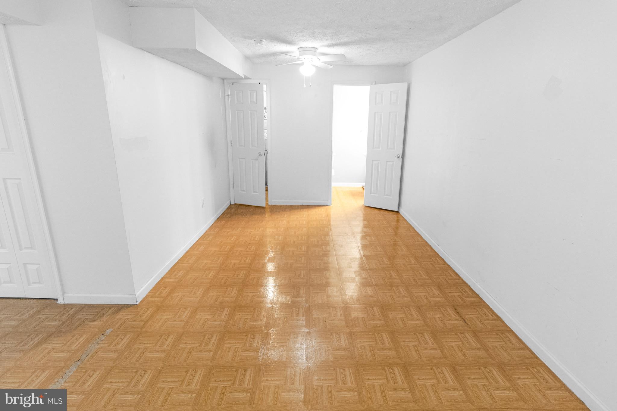 CRESTFIELD - Residential