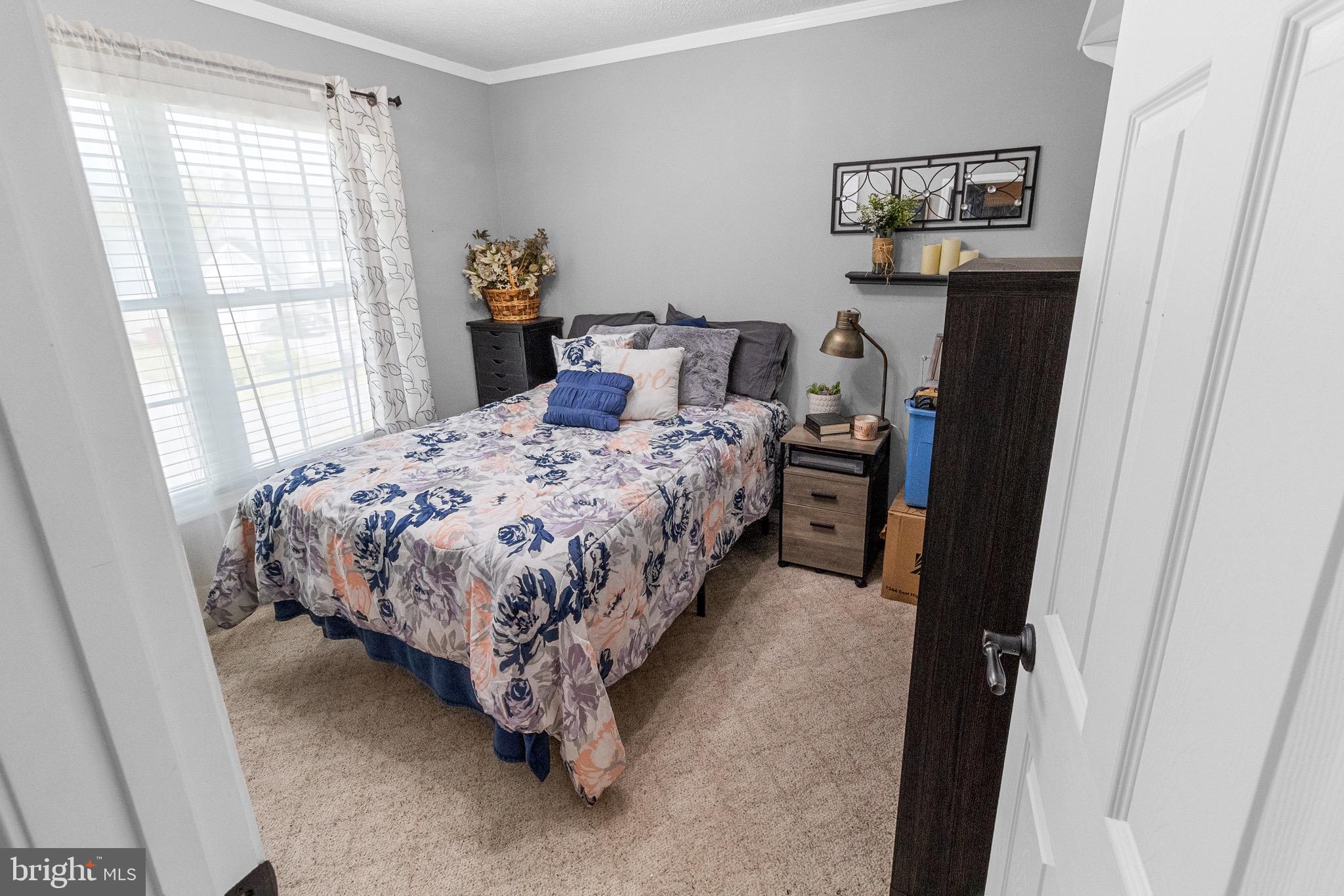 CRESTFIELD - Residential