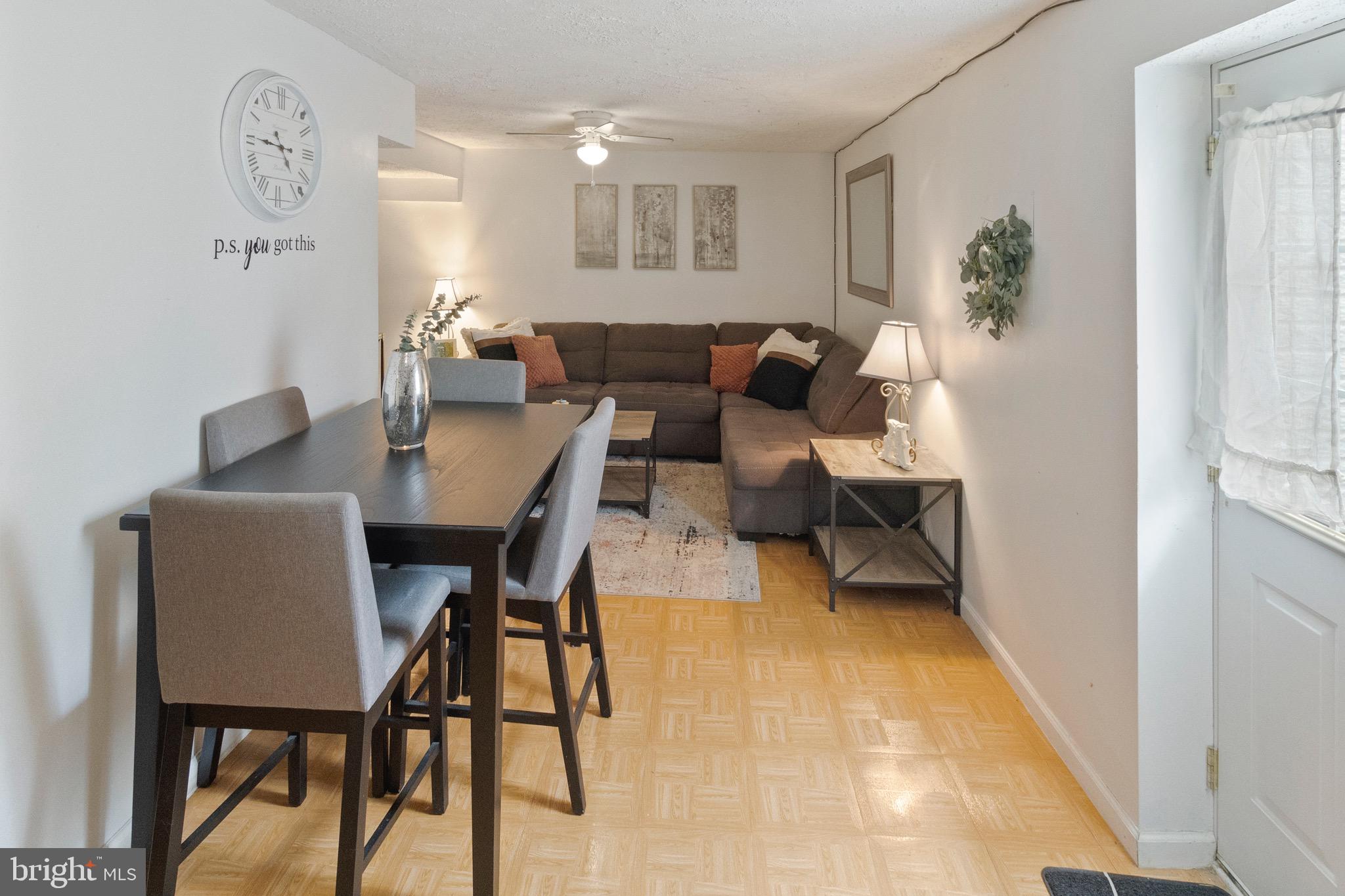 CRESTFIELD - Residential