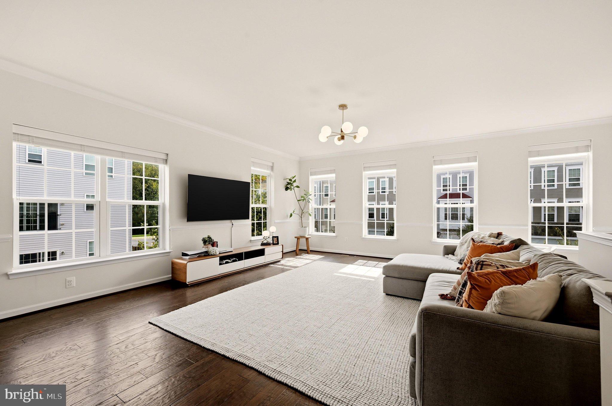 201 APSLEY TERRACE