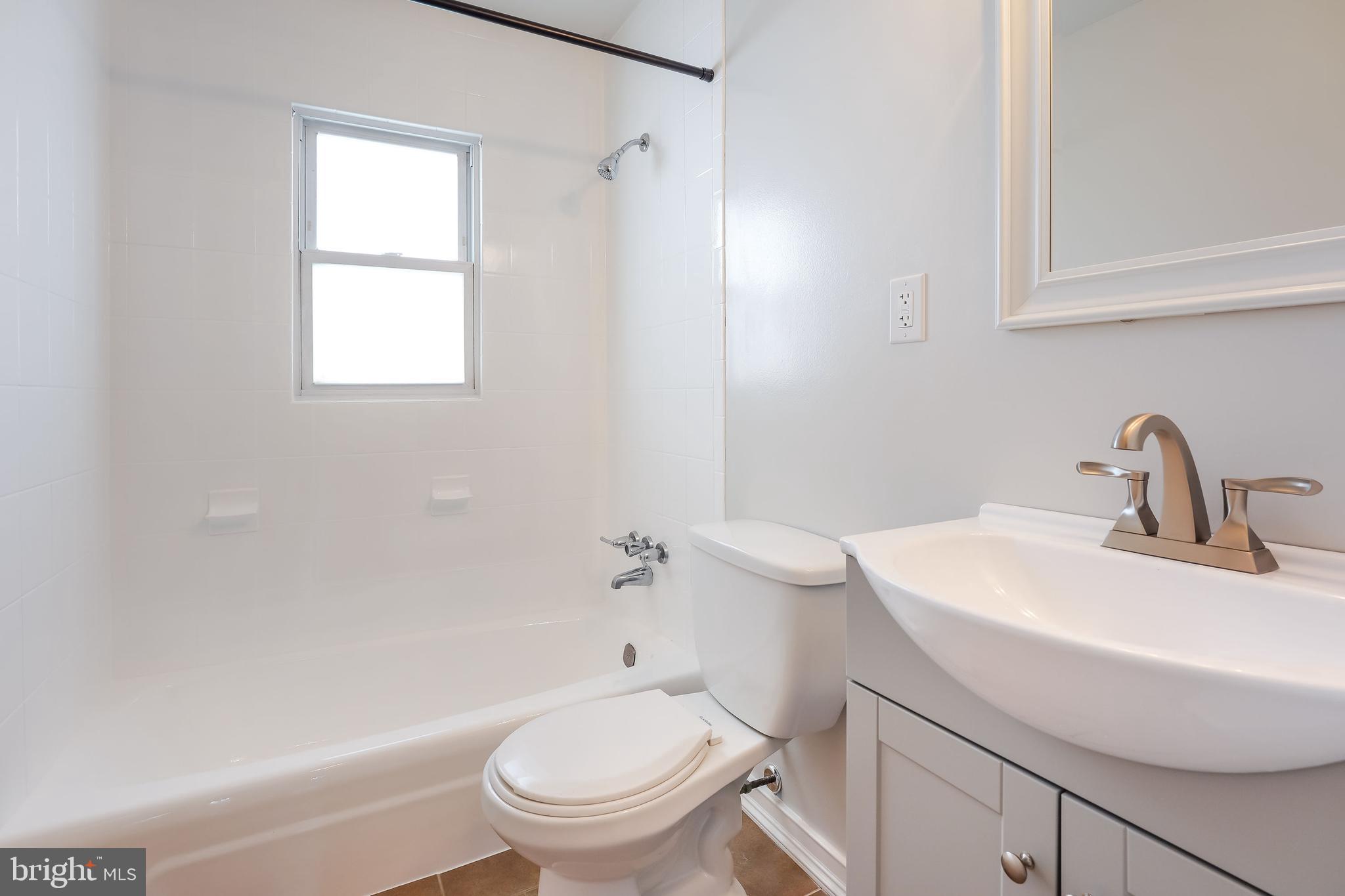 DALE CITY - Residential