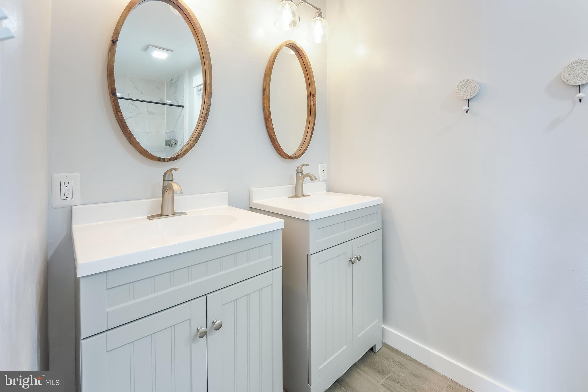 DALE CITY - Residential