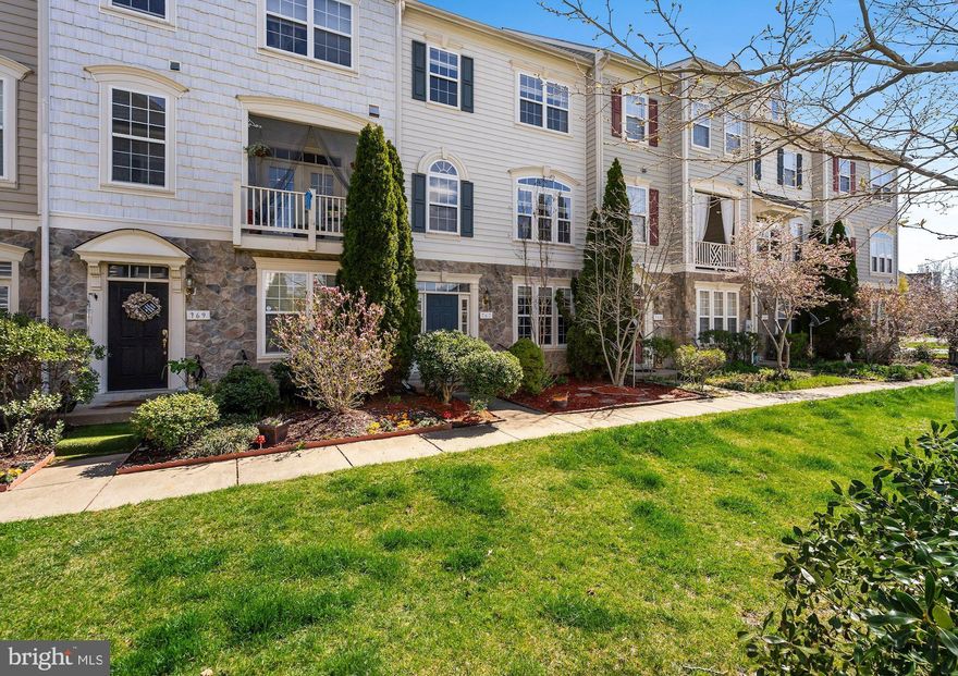 PREVIOUS BUYERS FINANCING HAS FALLEN THROUGH, FULLY AVAILABLE THEIR LOSS IS YOUR GAIN  Welcome to Belmont Bay! This gorgeous 3 level townhouse offers 3BR's plus a lower level den/office, with 2 full and 2 half baths. You'll be impressed the minute you enter the elegant foyer entry with it's tall ceilings, elegant moldings, and hardwood staircase. Nearly all of the home has been freshly painted in tasteful neutral tones, the carpet is either less than a year old or brand new, and the home has been professionally cleaned from top to bottom. Don't miss the versatile main level with it's eat-in kitchen, maple cabinetry, granite counters, gas cooking, recessed lights, tile floors and center island with bars stool seating. The  Living and Dining Area  are open and versatile allowing you to get creative and use the space as you please with lots of natural light pouring in from the windows with transom accents. Upstairs you'll find a spacious Master Suite with walk in closet and it's own private bath plus 2 additional bedrooms, hall bath and full size washer-dryer. All of this plus 2 Car Garage parking. Belmont Bay is like no other community offering a Marina lifestyle, gorgeous community green areas,  water views, community Retail, outdoor pool, tennis courts, walking trails and the Virginia Rail Express at the Communities Entrance.