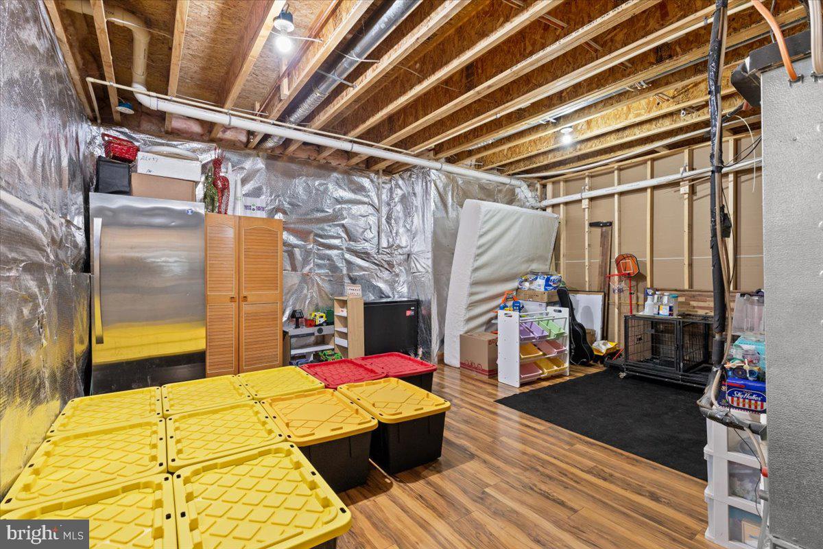 NAYLOR'S RESERVE SUB - Residential