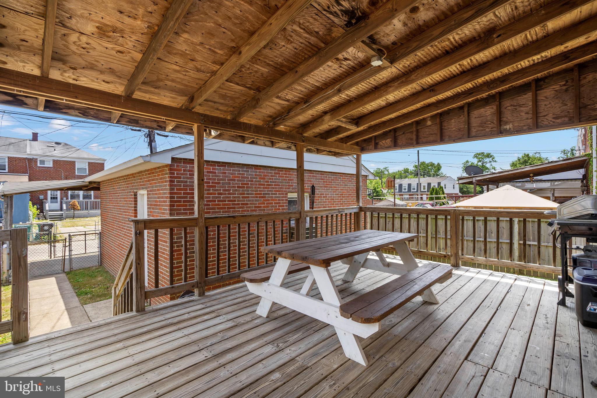 HAWTHORNE - Residential