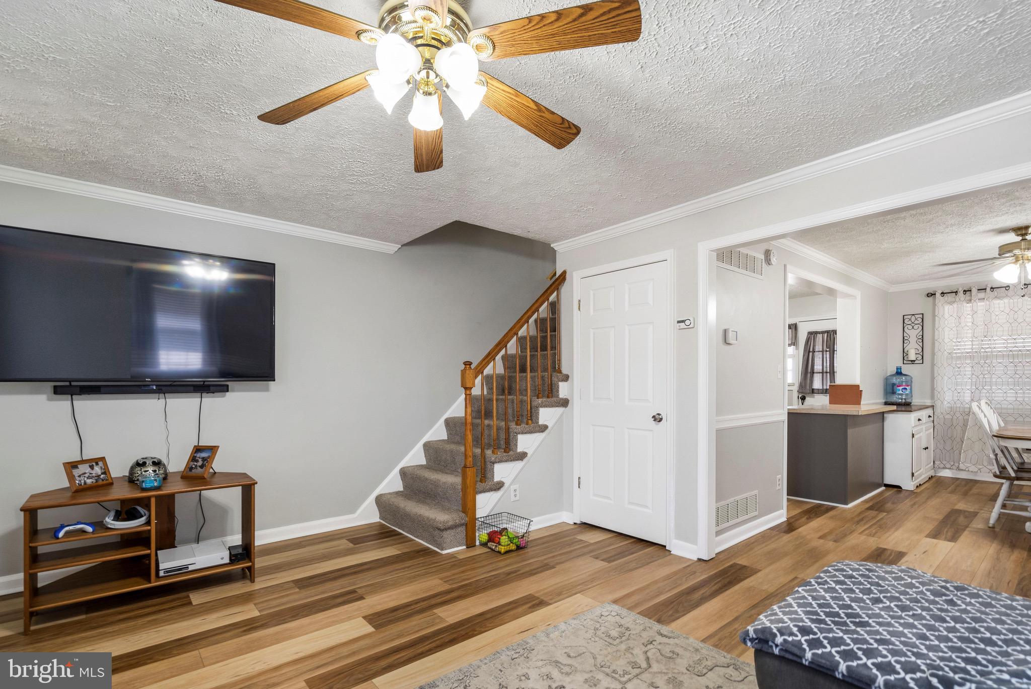 HAWTHORNE - Residential