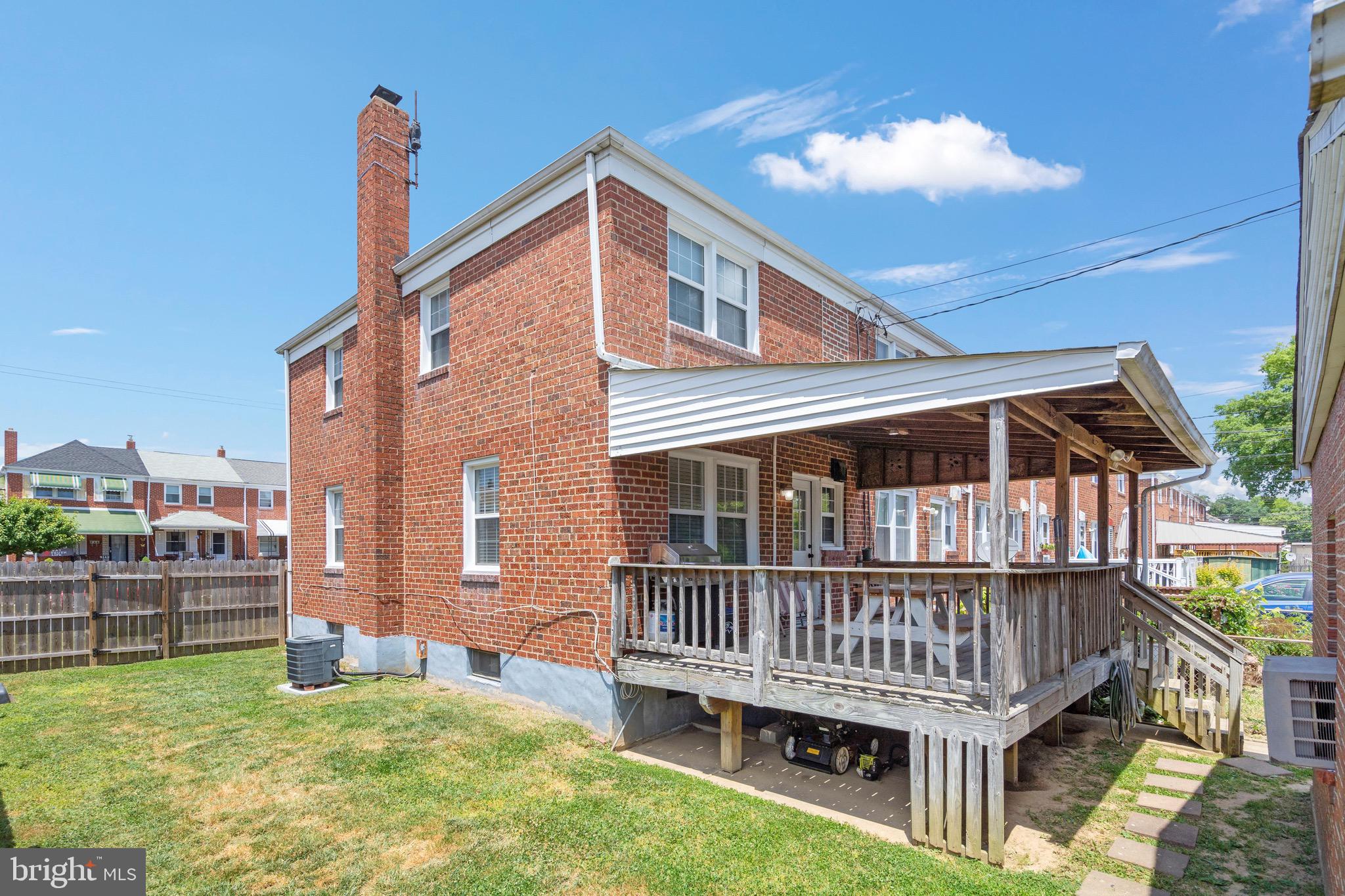 HAWTHORNE - Residential