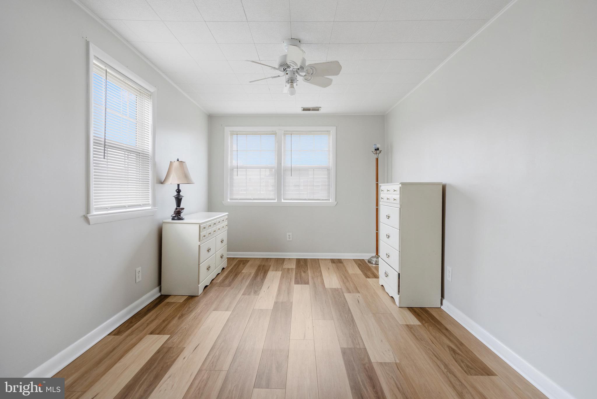 HAWTHORNE - Residential