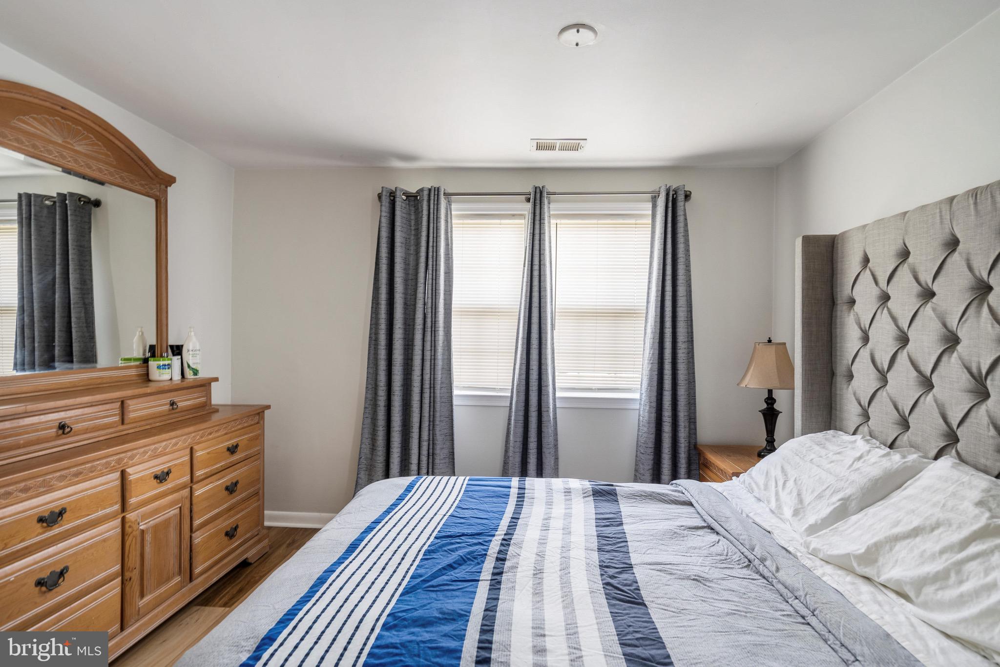 HAWTHORNE - Residential