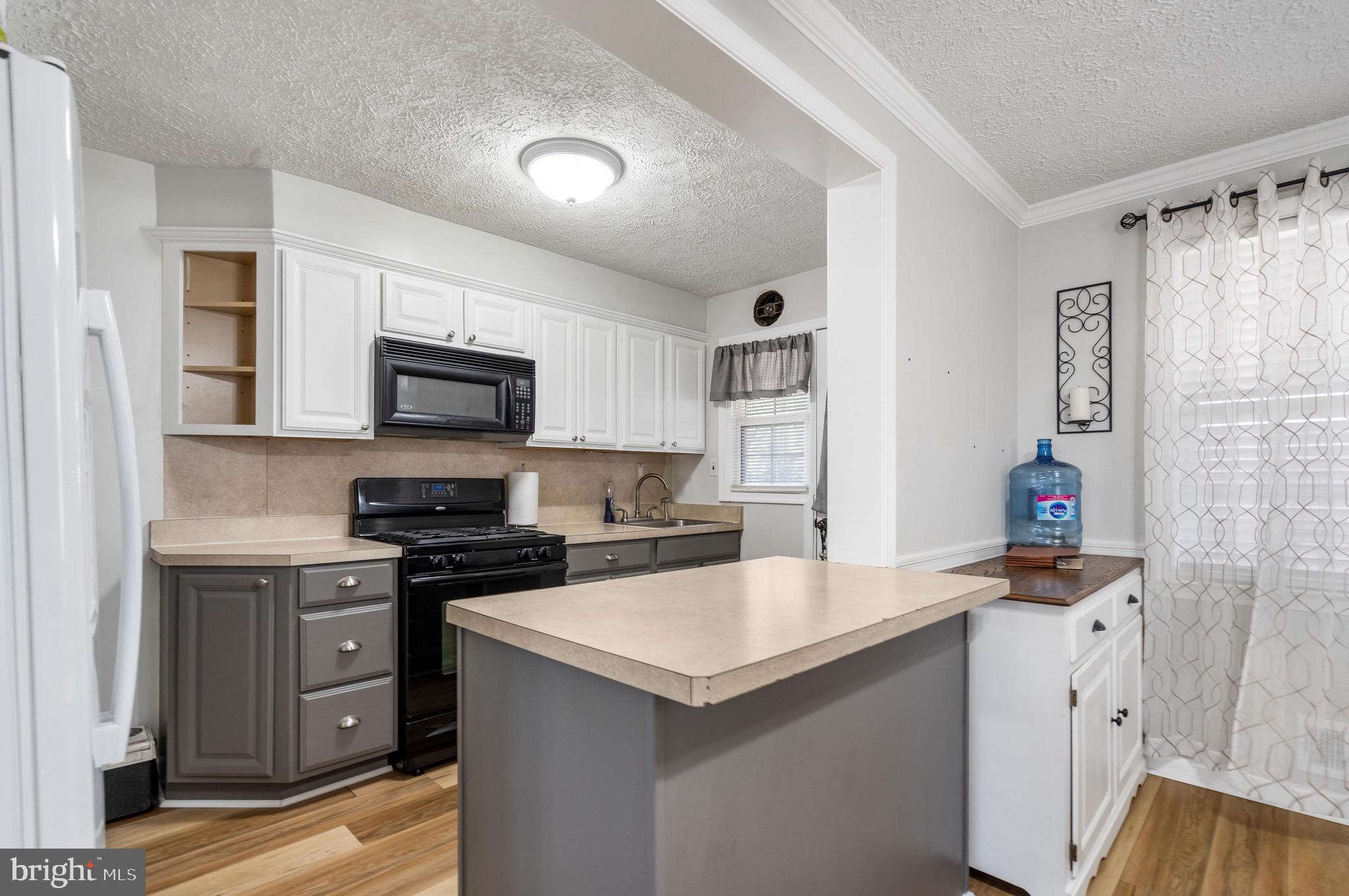 HAWTHORNE - Residential