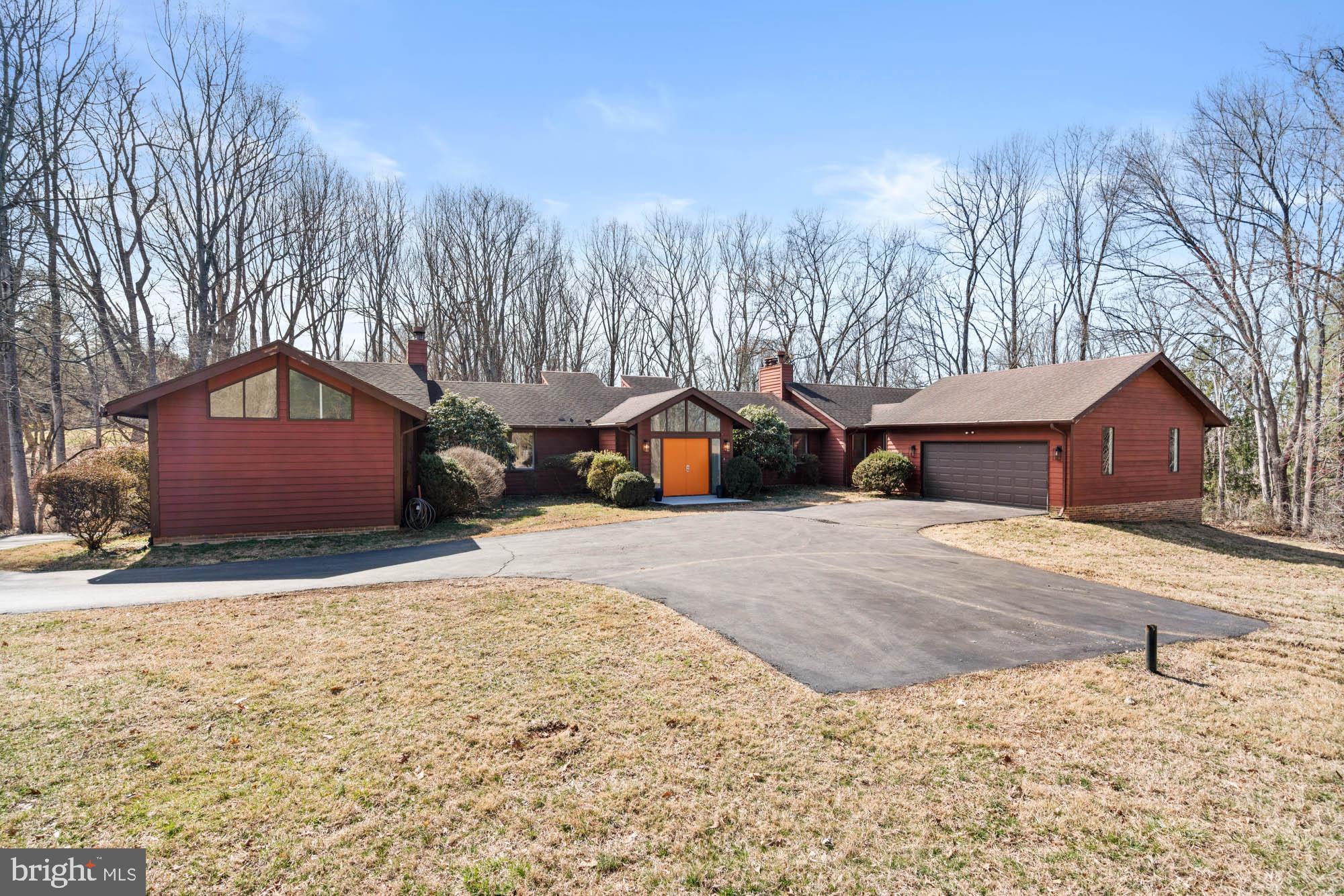 SADDLE RIDGE - Residential