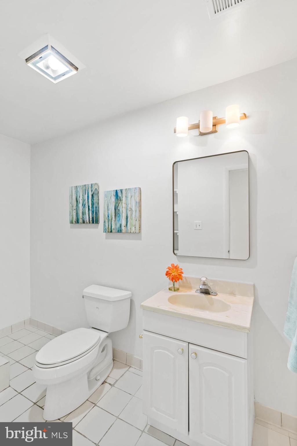 SADDLE RIDGE - Residential